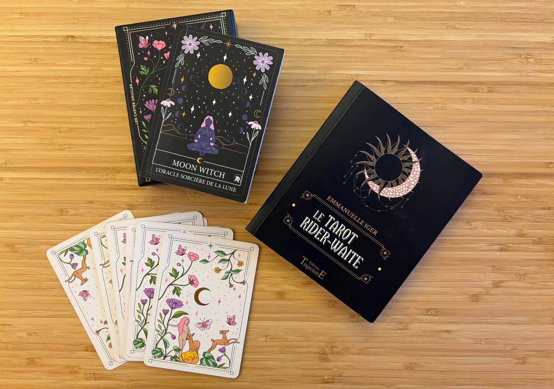 Guidance intuitive avec les oracles et le tarot
